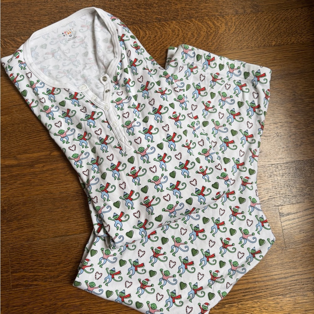 Roller Rabbit White Pajama Set with Multicolor Print